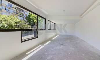 Imagem 3: Apartamento Garden 3 dormitórios com 4 vagas de garagem à venda no bairro Petrópolis em Po