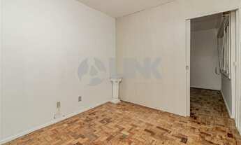 Imagem 3: Apartamento 1 dormitório estilo JK à venda no bairro Passo da Areia em Porto Alegre próxim