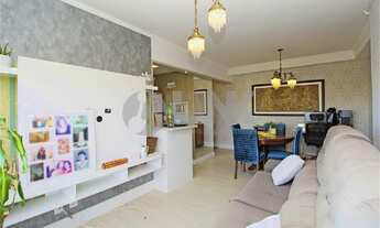 Imagem 3: Apartamento 2 dormitórios com 1 vaga de garagem à venda no bairro Jardim Carvalho em Porto