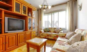 Imagem 3: Apartamento 3 dormitórios com 1 vaga de garagem à venda no bairro Menino Deus em Porto Ale