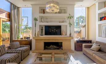 Imagem 7: Casa alto padrão com 4 dormitórios 4 suítes e 5 vagas de garagem à venda no bairro Ipanema