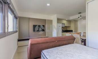 Imagem 3: Apartamento de 1 dormitório à venda com 1 vaga de garagem em Porto Alegre, no bairro Jardi