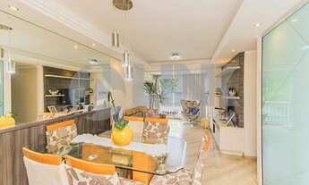 Imagem 7: Apartamento de 2 dormitórios sendo 1 suíte à venda com 2 vagas de garagem em Porto Alegre