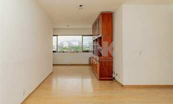 Imagem 3: Apartamento com 3 dormitórios à venda no bairro Vila Ipiranga em Porto Alegre próximo do B