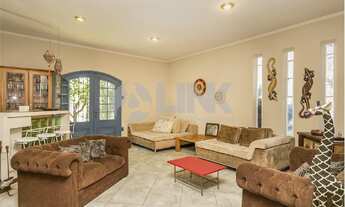 Imagem 2: Casa 6 dormitórios com 4 vagas de garagem à venda no bairro Jardim Planalto em Porto Alegr