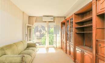 Imagem 2: Apartamento 3 dormitórios à venda no bairro Rio Branco em Porto Alegre próximo do Hospital