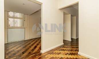 Imagem 3: Apartamento 3 dormitórios transformados em 2 à venda no bairro Centro Histórico em Porto A