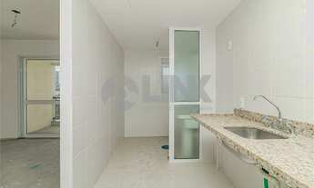 Imagem 7: Apartamento 3 dormitórios com 2 vagas de garagem à venda no bairro Passo da Areia em Porto