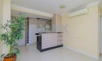 Imagem 4: Apartamento 3 dormitórios com 1 vaga de garagem à venda no bairro Jardim Carvalho em Porto