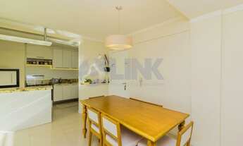 Imagem 7: Apartamento 2 dormitórios com 2 vagas de garagem à venda no bairro Vila Ipiranga em Porto