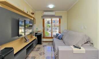 Imagem 2: Casa em condomínio fechado com 3 dormitórios e 3 vagas de garagem à venda no bairro Hípica