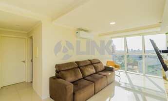 Imagem 2: Apartamento 2 dormitórios com 2 vagas de garagem à venda no bairro Vila Ipiranga em Porto