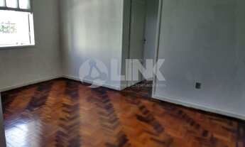 Imagem 2: Apartamento de 3 quartos à venda no bairro Floresta em Porto Alegre