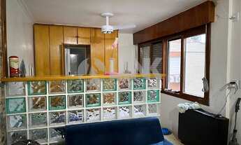 Imagem 2: Apartamento 1 dormitório estilo JK à venda no bairro Vila Ipiranga em Porto Alegre próximo