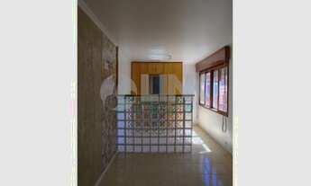 Imagem 3: Apartamento 1 dormitório estilo JK à venda no bairro Vila Ipiranga em Porto Alegre próximo