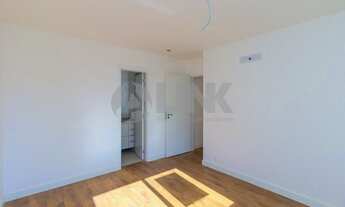 Imagem 5: Apartamento 2 dormitórios com 2 vagas de garagem à venda no bairro Santana em Porto Alegre