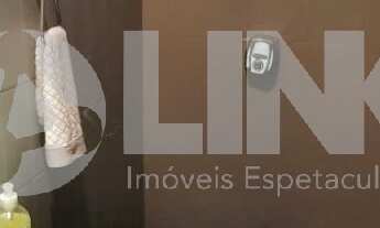 Imagem 4: Apartamento 3 dormitórios com 2 vagas de garagem à venda no bairro Mont Serrat em Porto Al