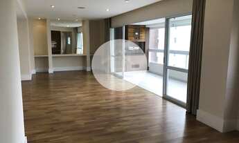 Imagem 6: Apto mobiliado prox ao Shopping , Varanda fechada, com churrasqueira 3 dormitórios sendo 3