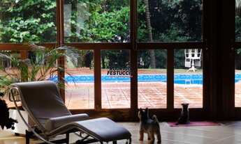 Imagem 6: Casa com 650m², no condomínio Colina Verde, com bosque particular com muitas espécies espe