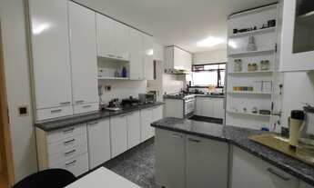 Imagem 5: Apartamento de luxo em Moema, São Paulo-SP: 3 quartos, 3 suítes, 4 banheiros, 3 vagas, 156