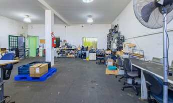 Imagem 2: Galpão Comercial em Condomínio na Vila Ipojuca - São Paulo-SP: 3 salas, 2 banheiros, 2 vag