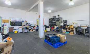 Imagem 5: Galpão Comercial em Condomínio na Vila Ipojuca - São Paulo-SP: 3 salas, 2 banheiros, 2 vag