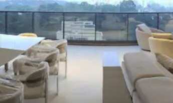 Imagem 2: Imperdível: Apartamento à venda no Panamby, São Paulo-SP, com 3 quartos, 3 suítes, 5 banhe