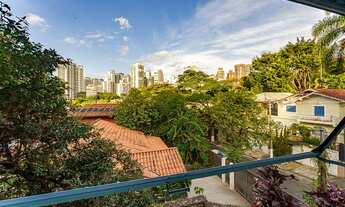 Imagem 2: Imperdível oportunidade: Casa à venda em São Paulo-SP, bairro Pacaembu, 3 quartos, 1 suíte