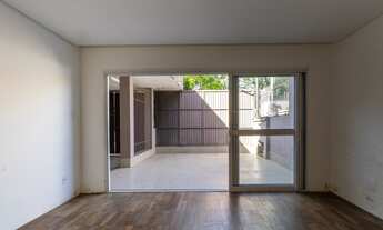 Imagem 5: Imperdível casa à venda em Moema, São Paulo-SP: 3 quartos, 1 suíte, 3 salas, 4 banheiros