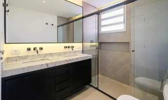 Imagem 7: Apartamento de Luxo à Venda no Itaim Bibi - 3 Quartos, 1 Suíte, 3 Salas, 3 Banheiros, 1 Va