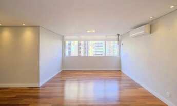 Imagem 2: Apartamento de Luxo à Venda no Itaim Bibi - 3 Quartos, 1 Suíte, 3 Salas, 3 Banheiros, 1 Va