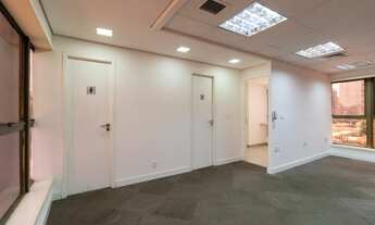 Imagem 5: Oportunidade única: conjunto comercial de 190m² com 2 salas e 4 vagas na Chácara Santo Ant