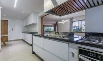 Imagem 4: Imperdível! Apartamento de luxo com 3 suítes e 4 vagas de garagem no Campo Belo, São Paulo