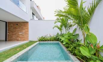 Imagem 2: Imperdível Residência de Luxo em Condomínio na Indianópolis, São Paulo-SP: 3 Quartos, 3 Su