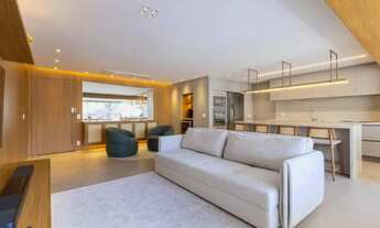 Imagem 2: Apartamento de luxo à venda em Moema, São Paulo - 3 quartos, 3 suítes, 5 banheiros, 2 vaga