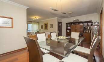 Imagem 3: Apartamento de Luxo em Moema: 4 quartos, 1 suíte, 3 banheiros, 164,80m² de área - São Paul