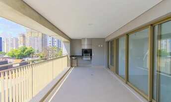 Imagem 2: Luxuoso apartamento de 3 quartos com 3 suítes e 3 salas em Moema, São Paulo-SP: 5 banheiro