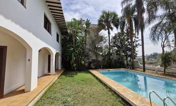 Imagem: Luxuosa Casa em Condomínio à Venda em