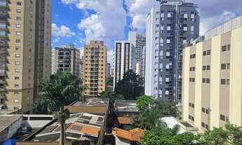 Imagem 2: Apartamento de alto padrão na Vila Olímpia, São Paulo-SP: 3 quartos, 1 suíte, 3 banheiros