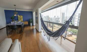 Imagem 2: Impecável apartamento de 3 quartos e 3 suítes na Cidade Monções, São Paulo-SP - 227m², 3 v