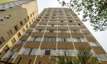 Imagem 1: Apartamento à venda na Aclimação, São Paulo-SP: 2 quartos, 2 banheiros, 1 vaga, 73,00 m² d