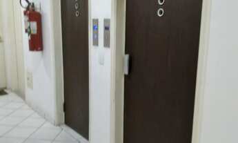 Imagem 2: Apartamento à venda na Aclimação, São Paulo-SP: 2 quartos, 2 banheiros, 1 vaga, 73,00 m² d