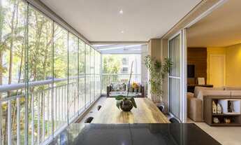 Imagem 2: Imperdível: Apartamento de 2 quartos na Vila Andrade, São Paulo-SP, com 2 suítes, 4 banhei