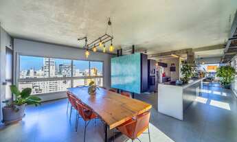 Imagem 4: Cobertura de luxo em Pinheiros com 2 quartos, 1 suíte e 240m² de área privativa. Venha con