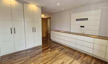 Imagem 6: Apartamento de luxo com 4 quartos, 3 suítes e 3 vagas no Brooklin Paulista, São Paulo-SP!