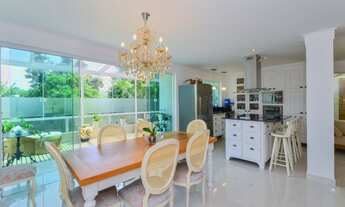 Imagem: Linda Casa em Condomínio no Brooklin, São