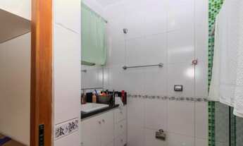 Imagem 5: Imperdível: Casa à venda em SP na Vila Ipojuca com 4 quartos, 4 suítes, 6 banheiros, 2 vag