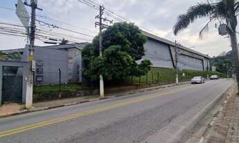 Imagem 5: Galpão Comercial de Alto Padrão com 12 Salas e 25 Vagas de Garagem em Condomínio no Paraís