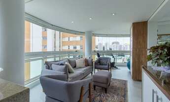 Imagem 2: Apartamento à venda em São Paulo-SP, na Vila Andrade: 4 quartos, 3 suítes, 5 banheiros, 4