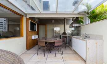 Imagem 2: Cobertura de luxo à venda em Moema, São Paulo-SP: 3 quartos, 3 suítes, 4 salas, 6 banheiro